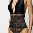 Kép 4/7 - Triumph Crazy Stupid Love BS body