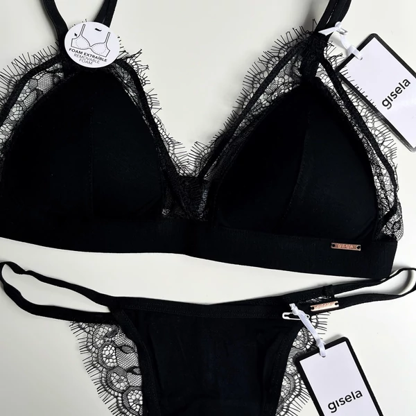 Gisela háromszög bralette szett - fekete