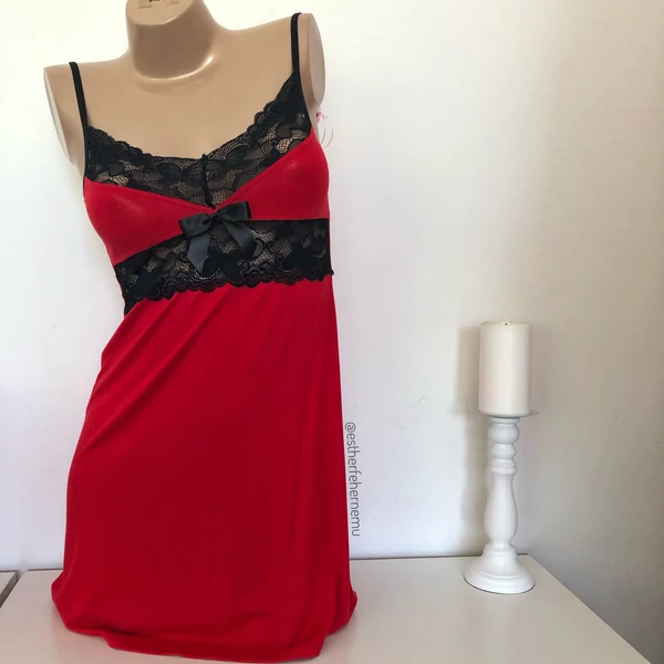 Norielle Eszter pántos hálóing - piros-fekete