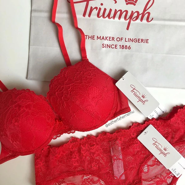 Triumph Tempting Lace WHUM - piros
