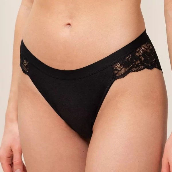 Triumph Freedom Briefs Tai menstruációs alsó