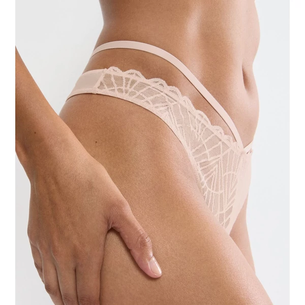 Triumph That Night In Vegas String