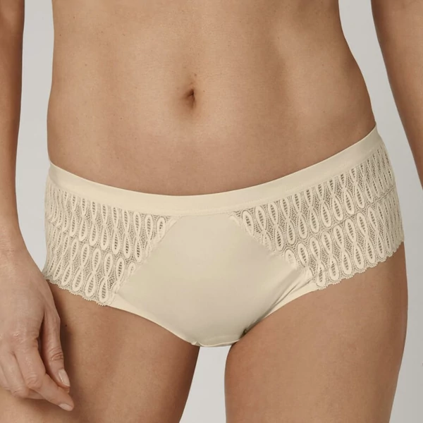 Triumph Aura Spotlight Maxi