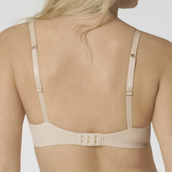 Triumph Body Make-Up Essentials WHP