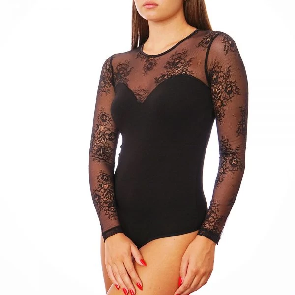 Tyapti csipkés body 0966